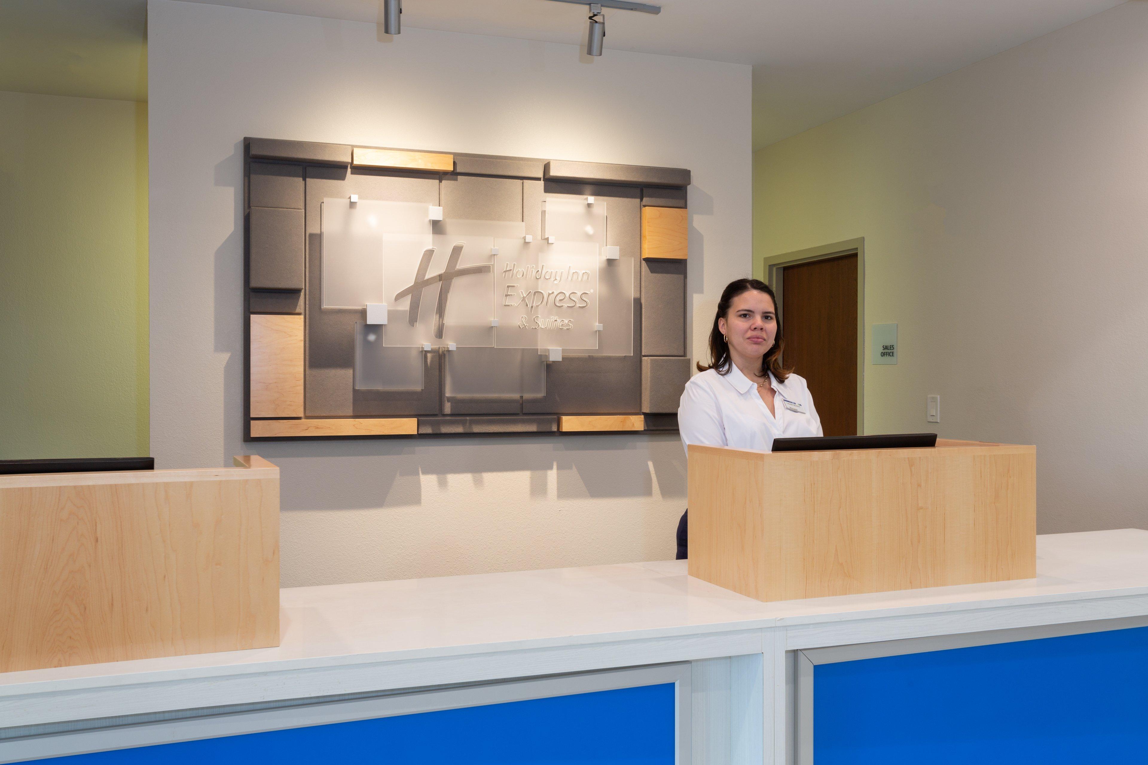 Holiday Inn Express Hotel & Suites Tampa-Fairgrounds-Casino By Ihg Mango Buitenkant foto