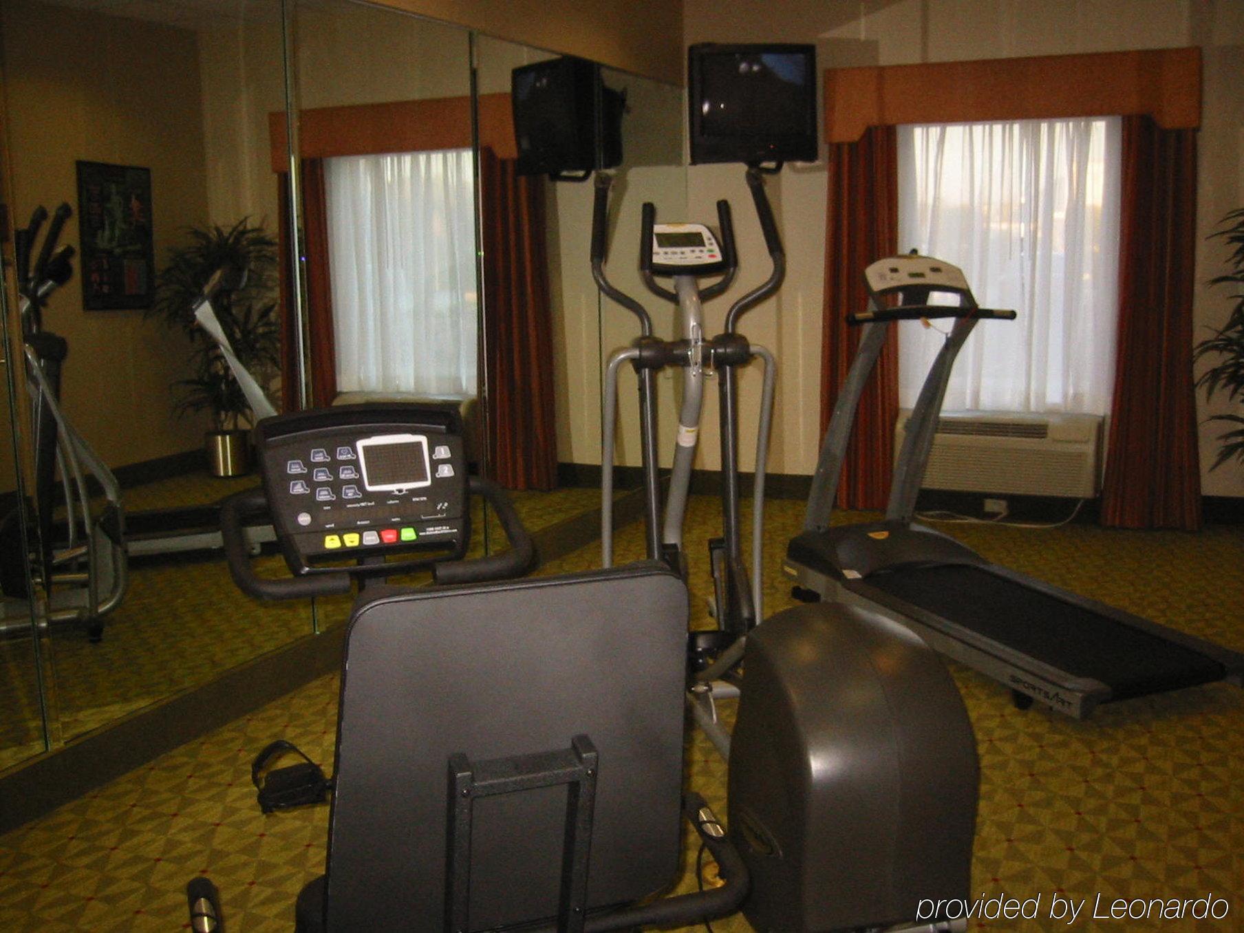 Holiday Inn Express Hotel & Suites Tampa-Fairgrounds-Casino By Ihg Mango Faciliteiten foto