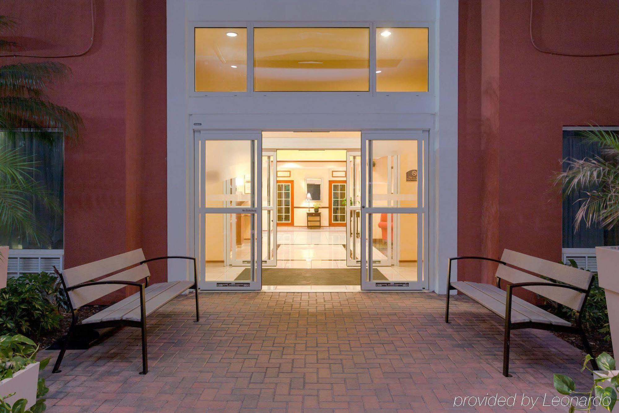 Holiday Inn Express Hotel & Suites Tampa-Fairgrounds-Casino By Ihg Mango Buitenkant foto